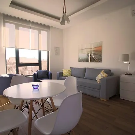 Park Residence 7 - 1 Bedroom & Parking At Tivat Center Exterior photo